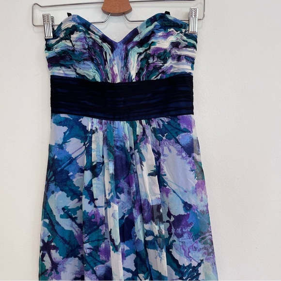 Laundry Maxi Gown - Picture 3 of 8